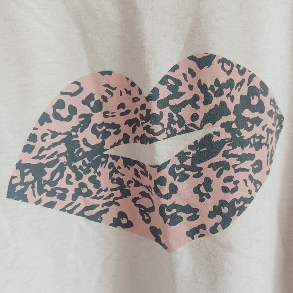 Wildfox leopard print lips long sleeve top - Picture 5 of 7